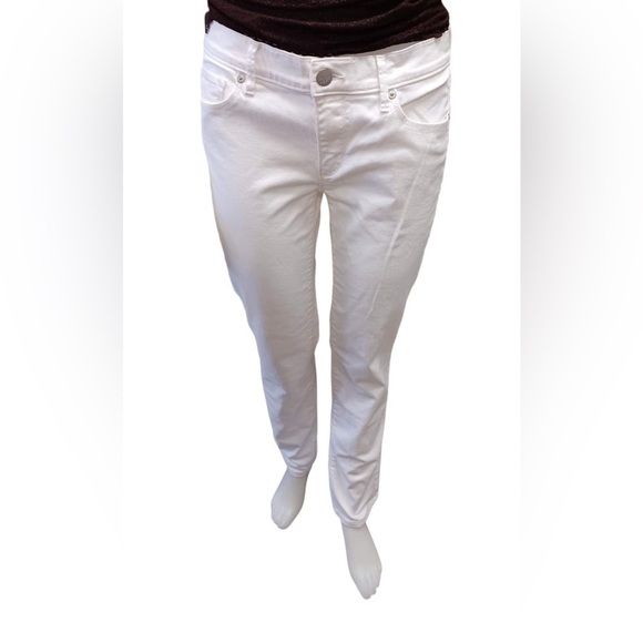 Ann Taylor Loft White Modern Straight Jeans  Size 28/6 - Picture 4 of 8
